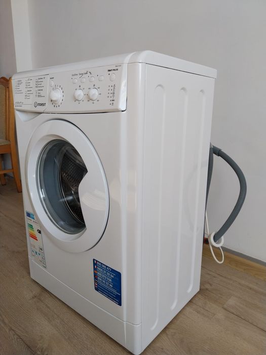 Sprzedam pralkę Indesit 40x60