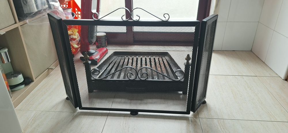 Protetor de lareira e base