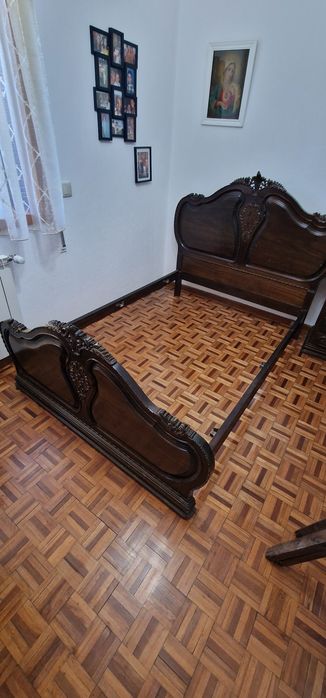 Vendo mesas cabeceira /cama