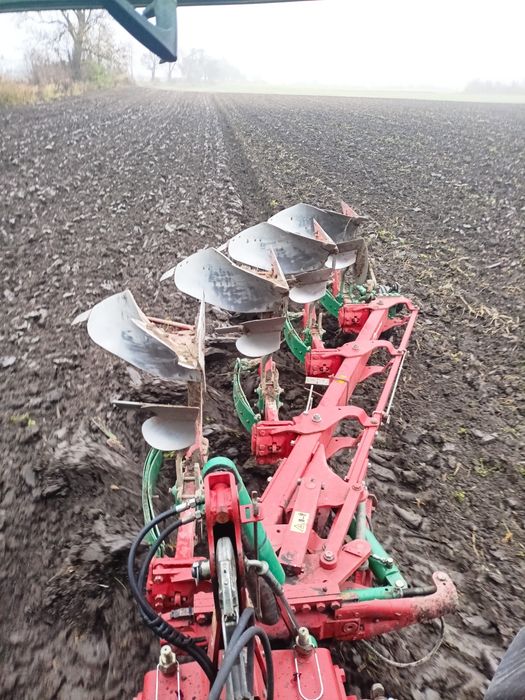 Pług kverneland eg100 Vario