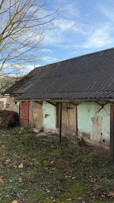 Продаж будинку біля Вишнівця