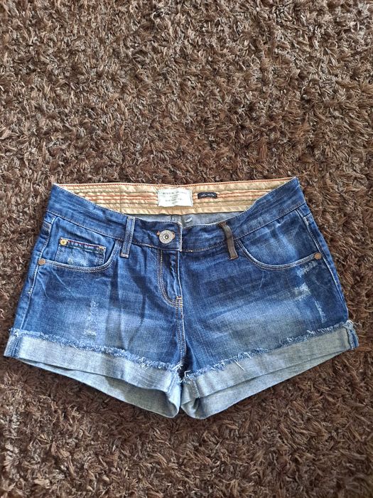 Jeansowe spodenki 36