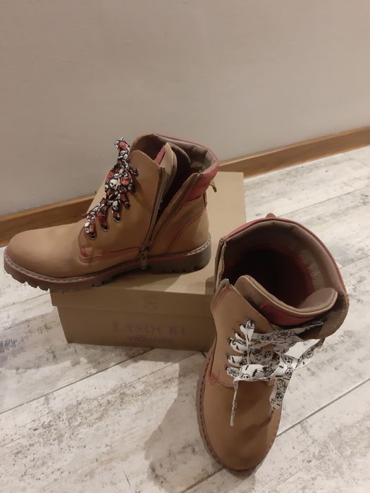 Buty dziewczęce rozmiar 35