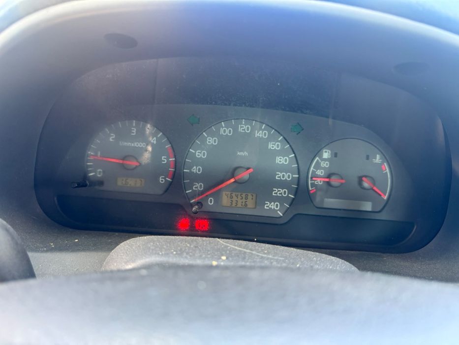 Volvo s40 1.9TD bom estado