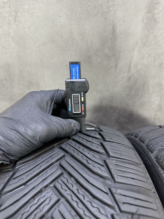 Зимові шини Michelin Alpin6 225/45 R17 94V XL