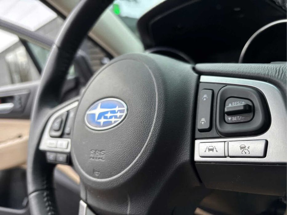 Subaru Outback Limited      2017