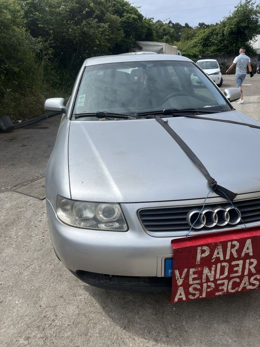 Audi A 3-1.6 Gasolina Ano 1999
