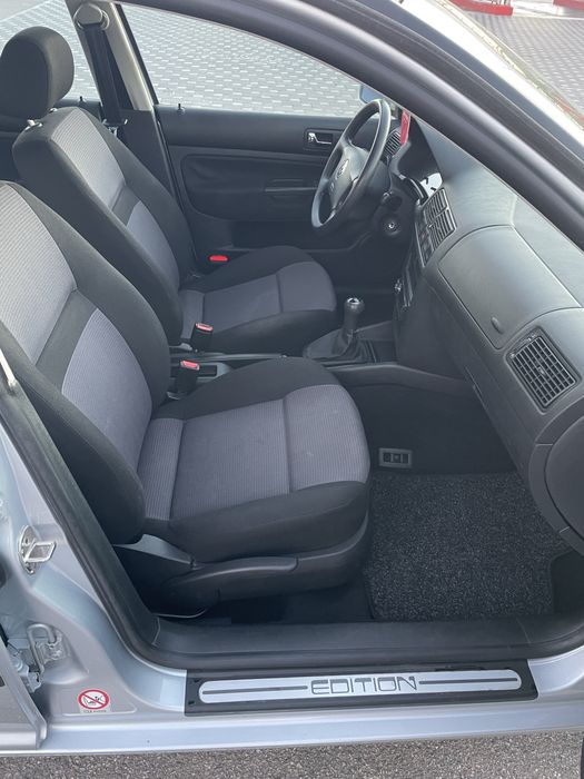 VW Golf 4 1.6 2001рік 154тис.км