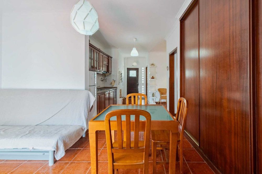 Alugo casa t2 sesimbra