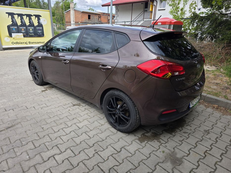 Kia ceed 2,  121 tyś.