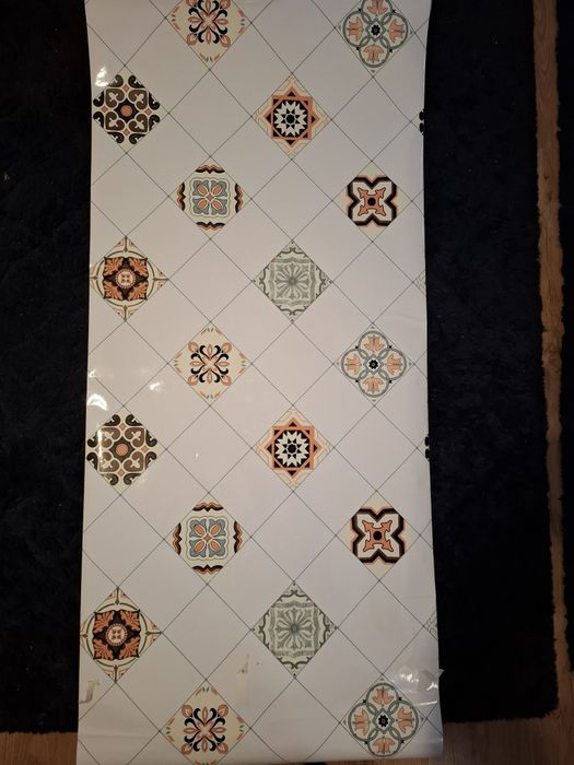 Sprzedam tapetę samoprzylepna