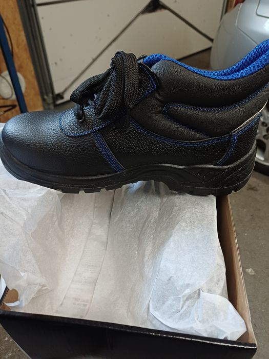 Buty robocze NEWTHREE 41