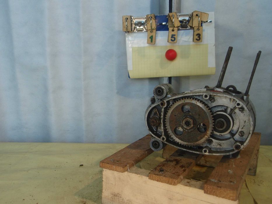 komar ogar romet motorynka silnik całość części nr153