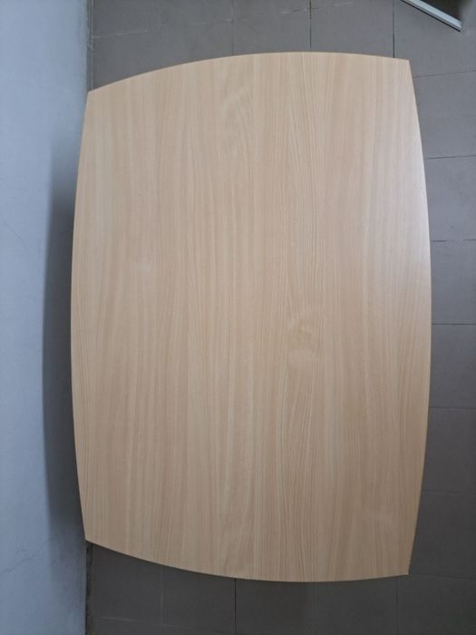 conjunto mesa e cadeira