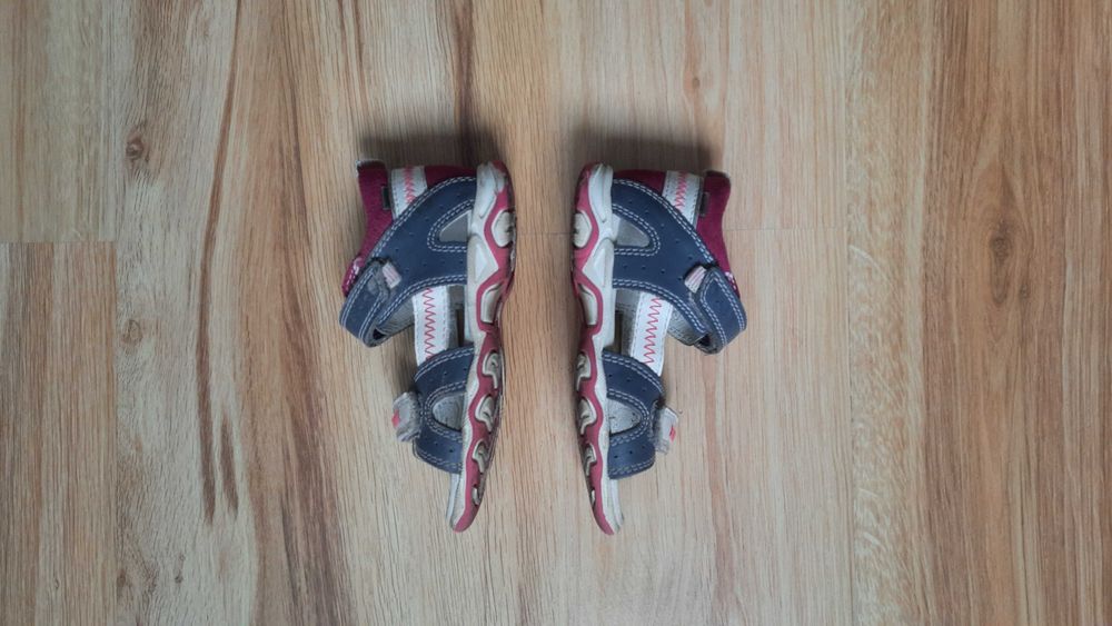 Sandały dziewczęce 26 Bartek