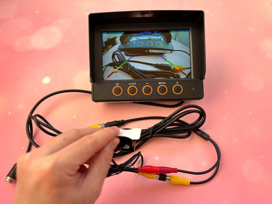 ВОДОНЕПРОНИЦАЕМЫЙ AHD монитор на две камеры