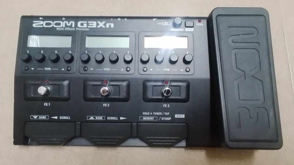 Pedaleira zoom G3Xn