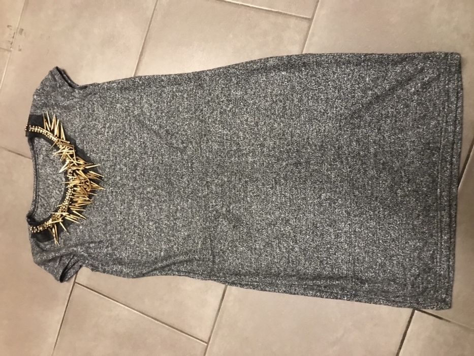 Super sukienka kolce