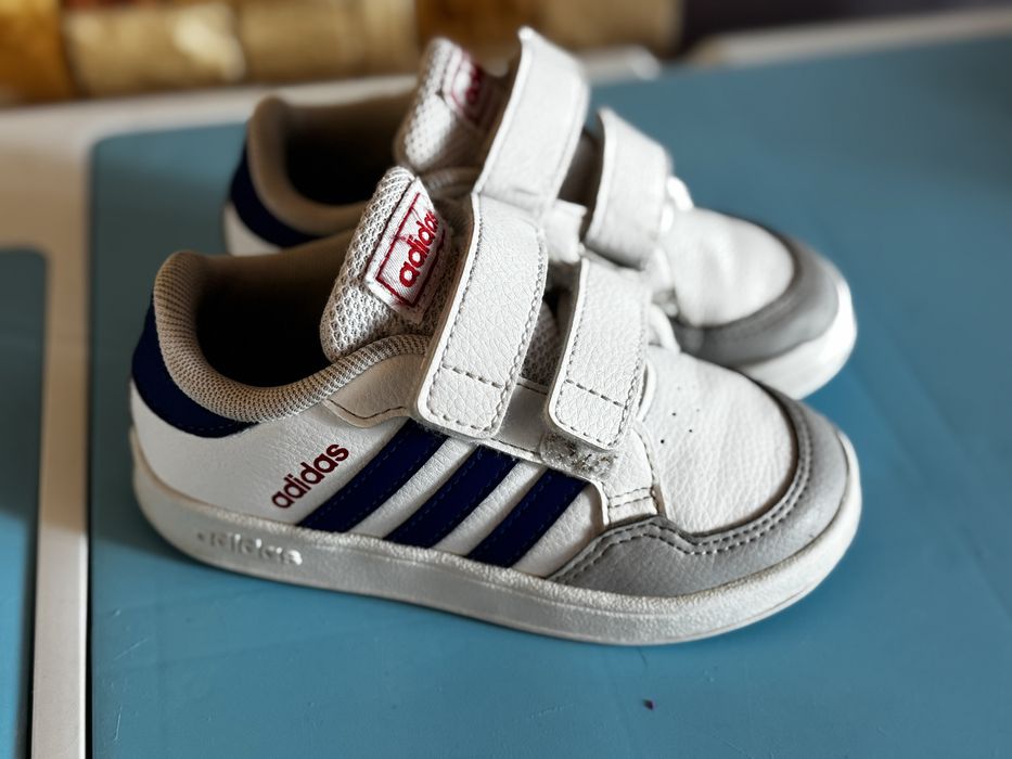 Кросівки Adidas -14,5 см