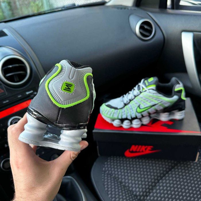 45 розмір кросівки найк шокс сірі зелені nike shox чоловічі