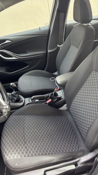 Opel Astra K 1.6 CDTI 110cv • Carrinha • 2017 • 176.000km