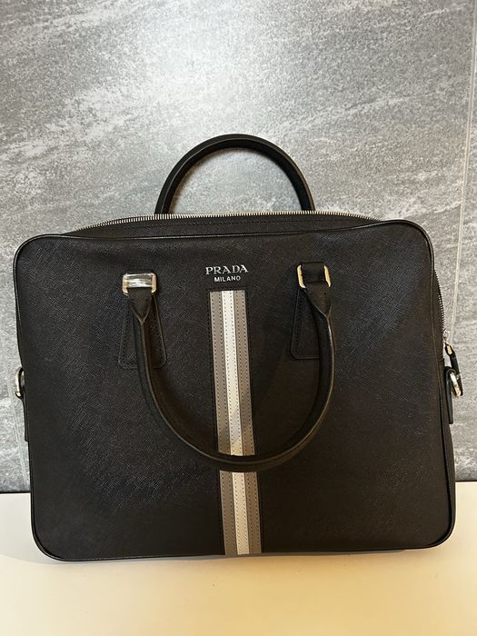 PRADA aktowka/torba na laptopa