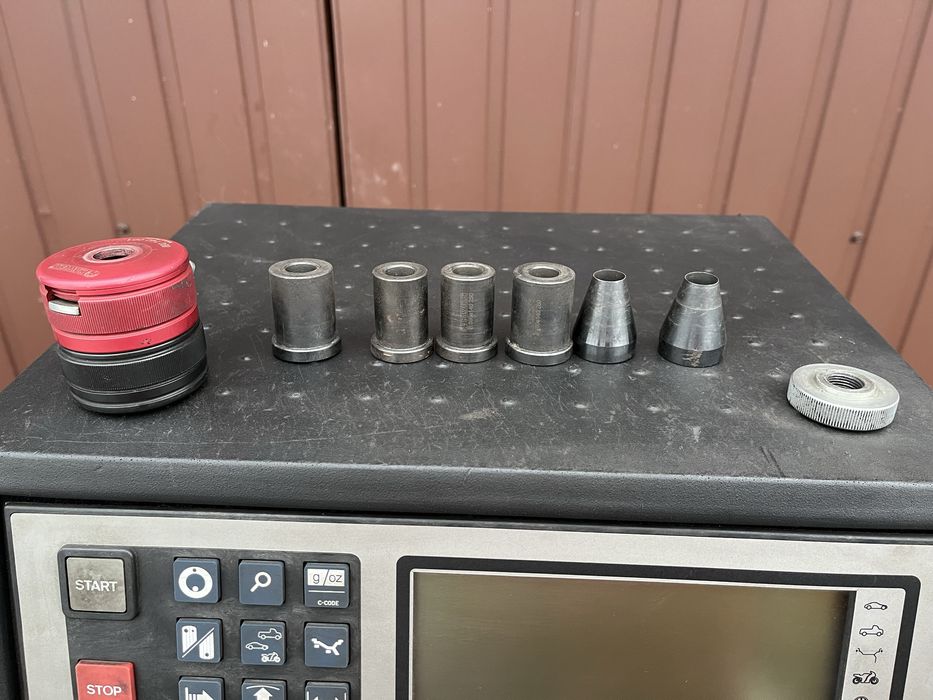 Hofmann Geodyna 6300-2  Wyważarka do kół motocyklowych  Haweka