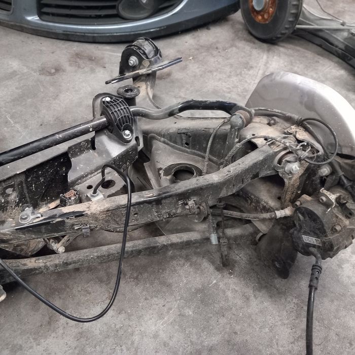 Eixo completo Mini Cooper f56 ano 2022