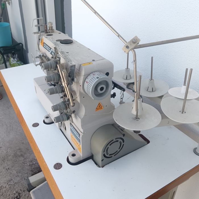 Máquina Costura Profissional