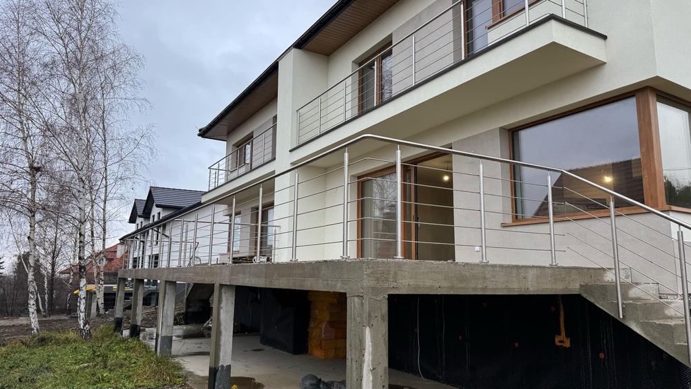 Balustrady nierdzewne zabezpieczenia okienne