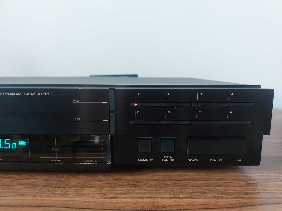 Marantz ST-64 Cyfrowy syntetyzowany tuner FM AM Made in Japan