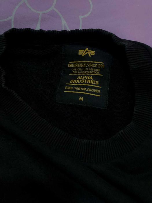 Продам Кофту Alpha Industries