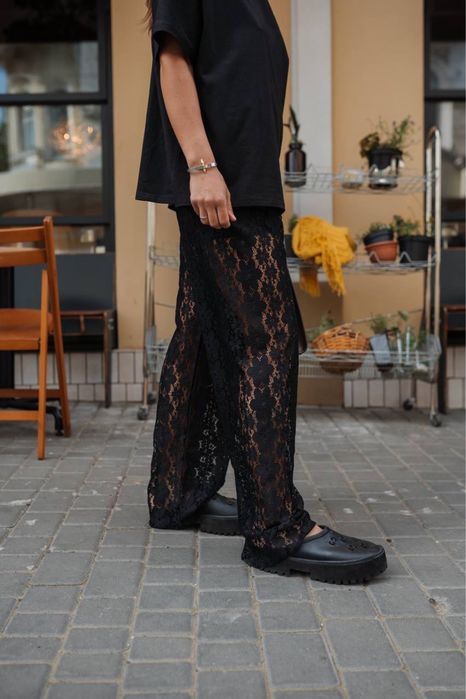 Мереживні штани з шортами