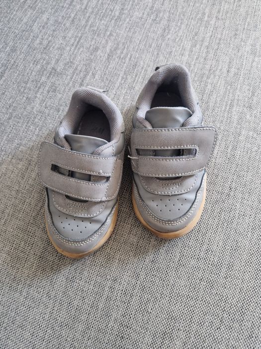 Buty sportowe chłopięce