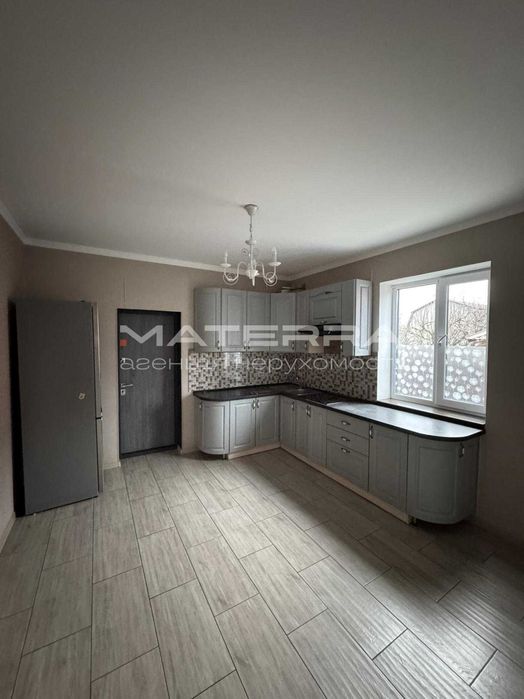 Продаж будинку/дуплекс 130м2 з ремонтом та меблями Ділянка 6 соток