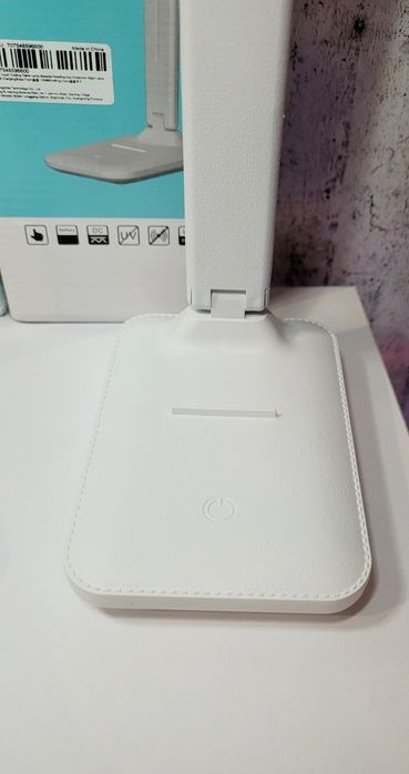 Настольная лампа LED В НАЯВНОСТІ