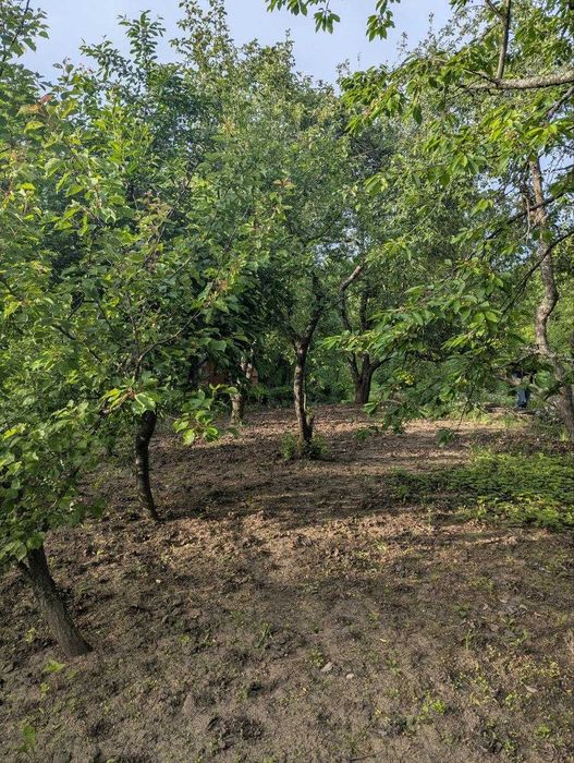2-х поверхова дача із земельною ділянкою біля річки в с.Петрівка