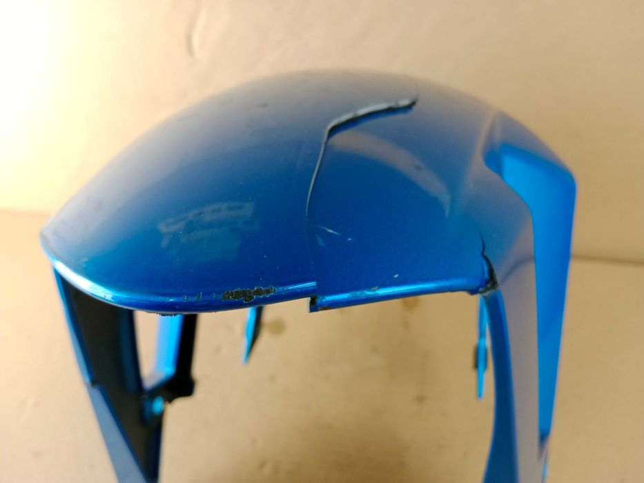 Suzuki GSX-8R Błotnik Przód Przedni 23-26