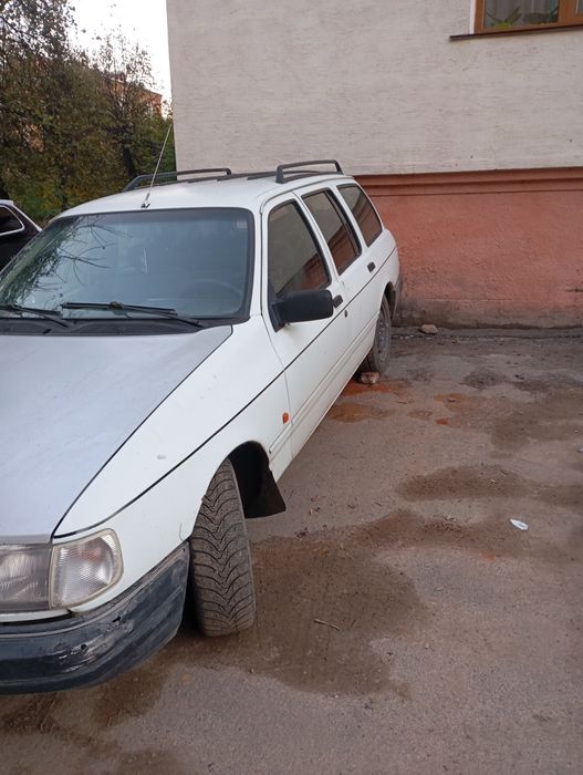 Форд сіерра 1.8td...прожаж