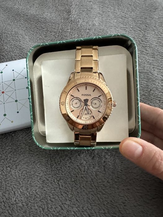 Часи жіночі Fossil