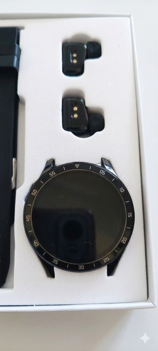Smartwatch z słuchawkami
