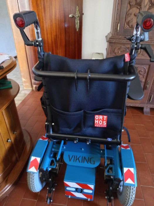 Cadeira de Rodas Elétrica Viking Classic V600 ST - Orthos Seminova