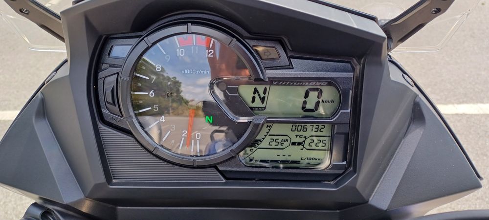Suzuki DL VSTROM  650A
