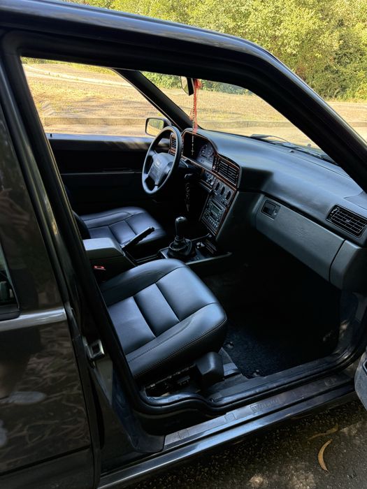 Volvo 850 T5 2.3 Turbo Manual (1994)