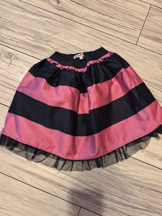 Spódniczka dziewczęca r. 134-140