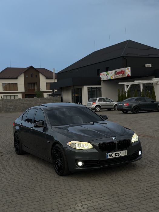 BMW 5 Series 2013 VIN WBAXH5C58DD107479 фото оголошення 2 з 24