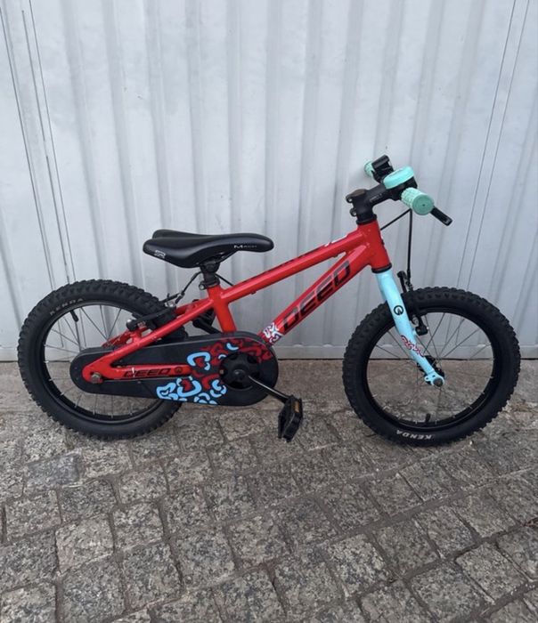 Bicicleta crianca deed 16