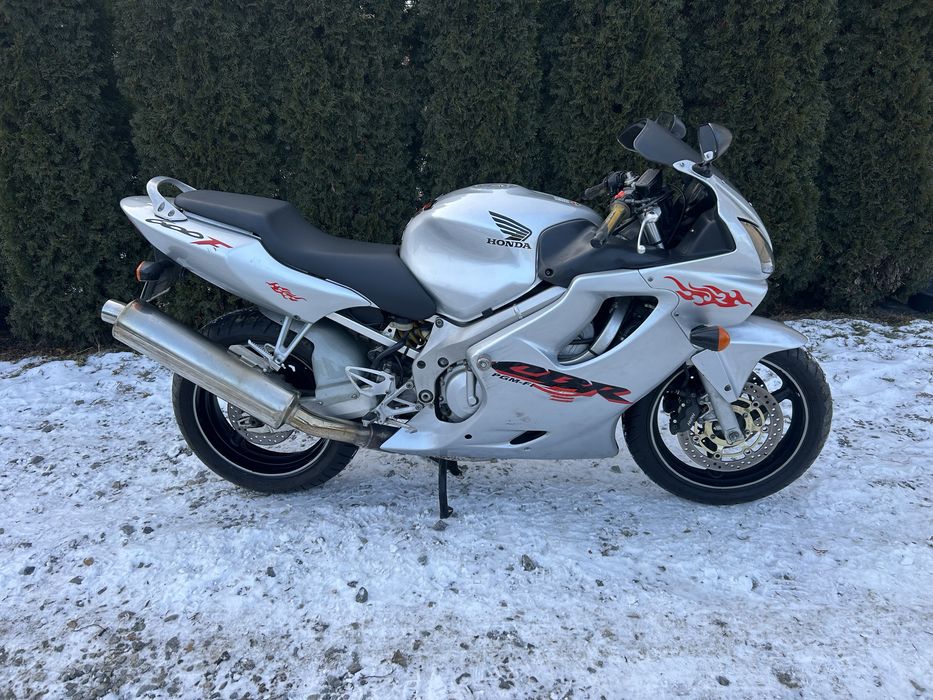 Honda cbr 600 f4i mozliwy transport