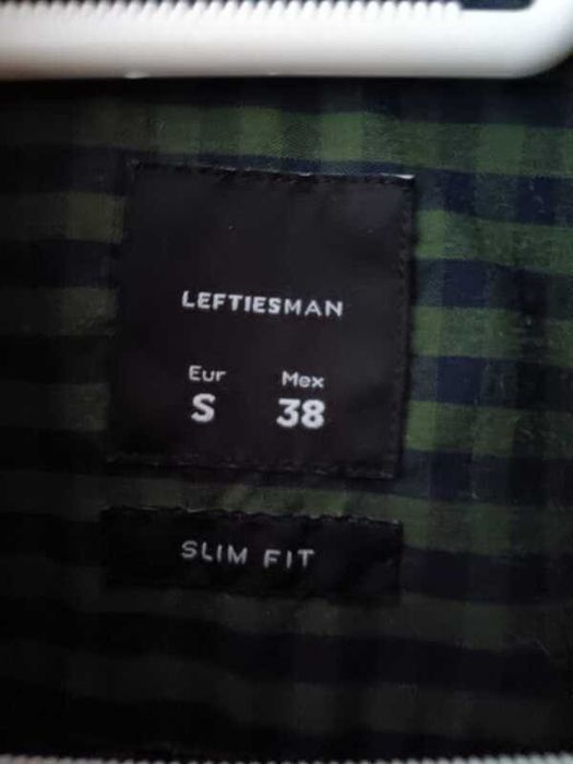 Vendo Pack de Camisas Slimfit ou individualmente