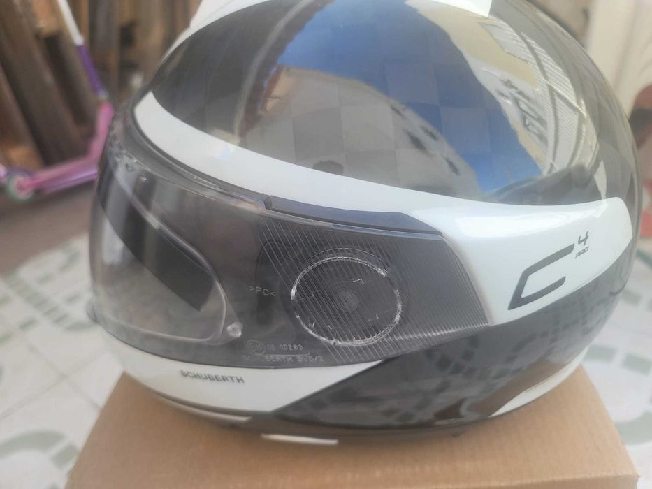 Capacete Modular Schuberth C4 Pro Carbon + Sistema SC1 (Tamanho XL)
